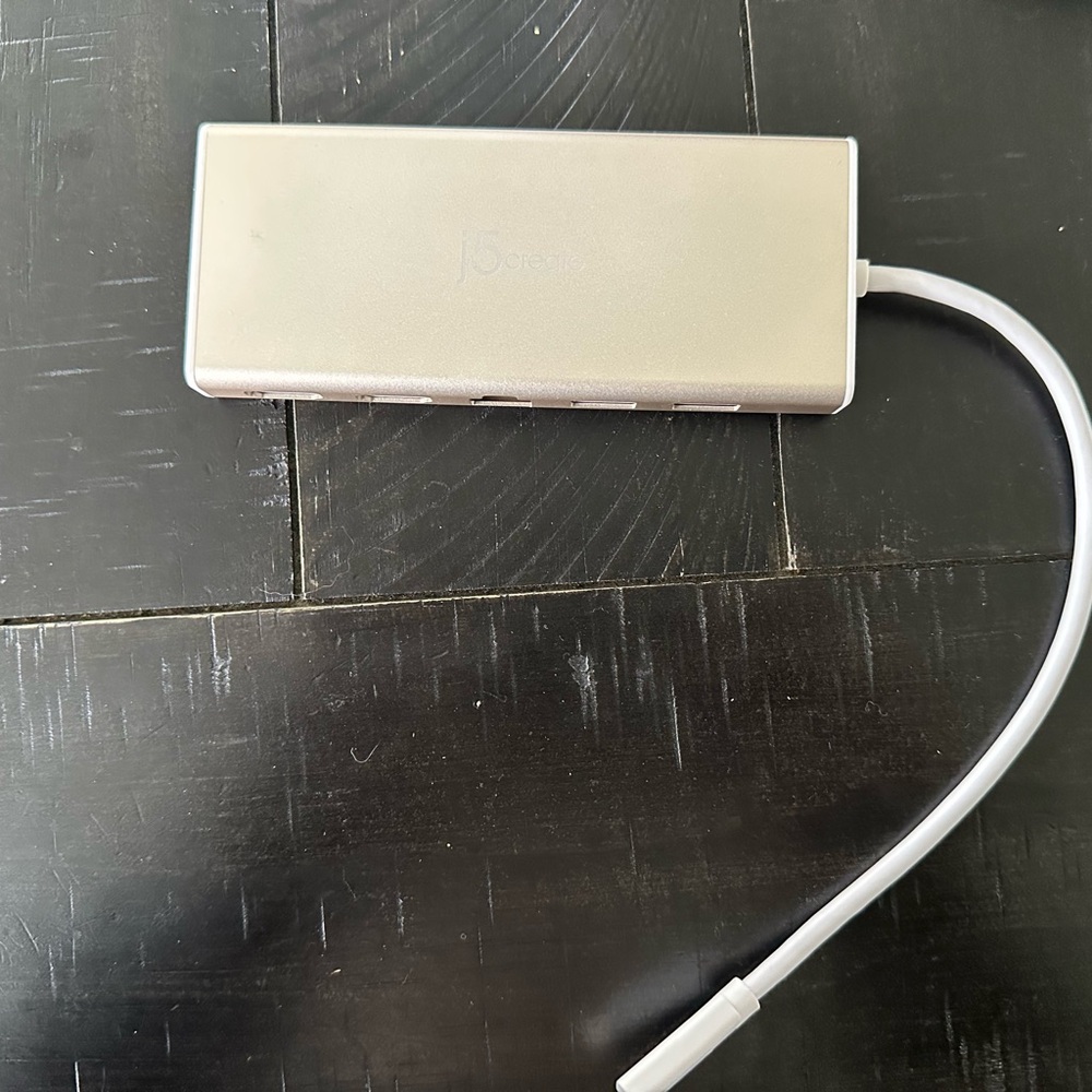Silver USB Hub